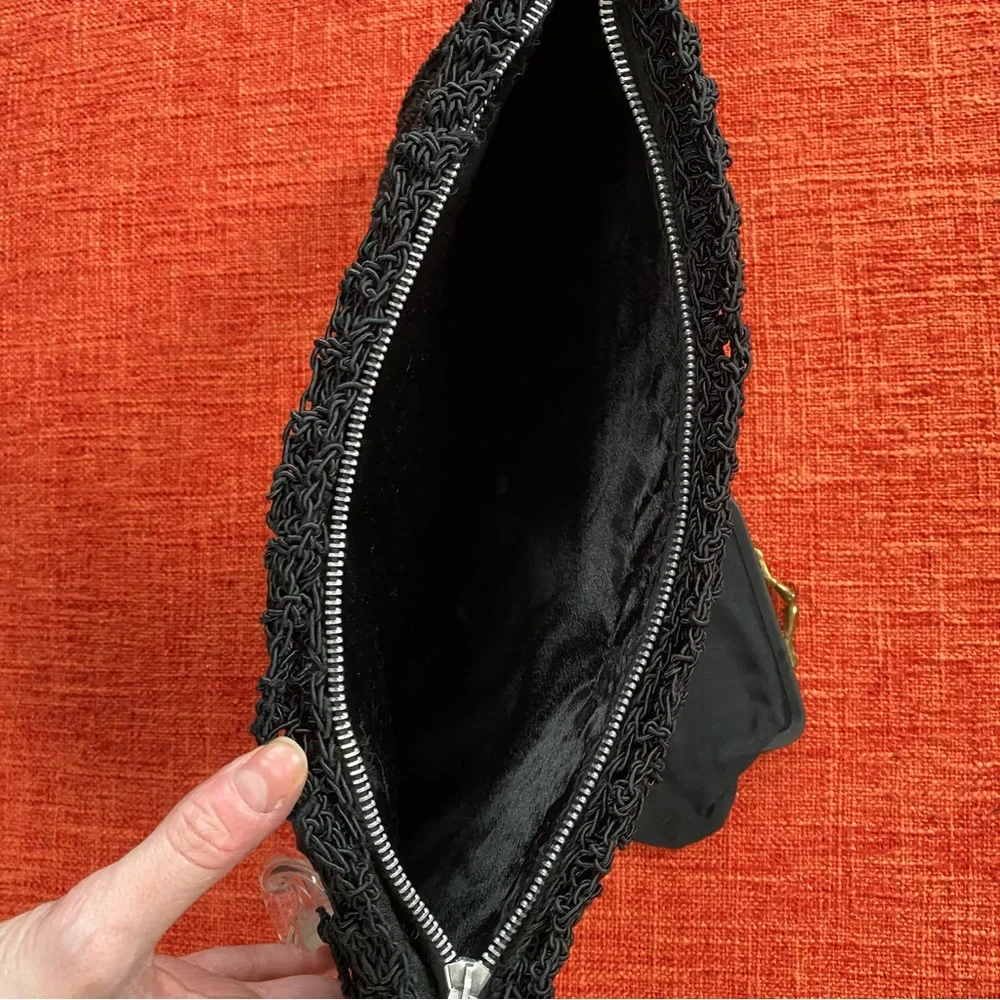 VTG 40’s Black Crochet Clutch Bag Coin Purse Lucite Clear Zipper Pull Charm